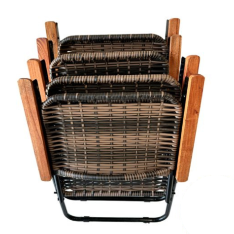 JUEGO DE 4 SILLONES + MESITA DE RATAN PLEGABLE